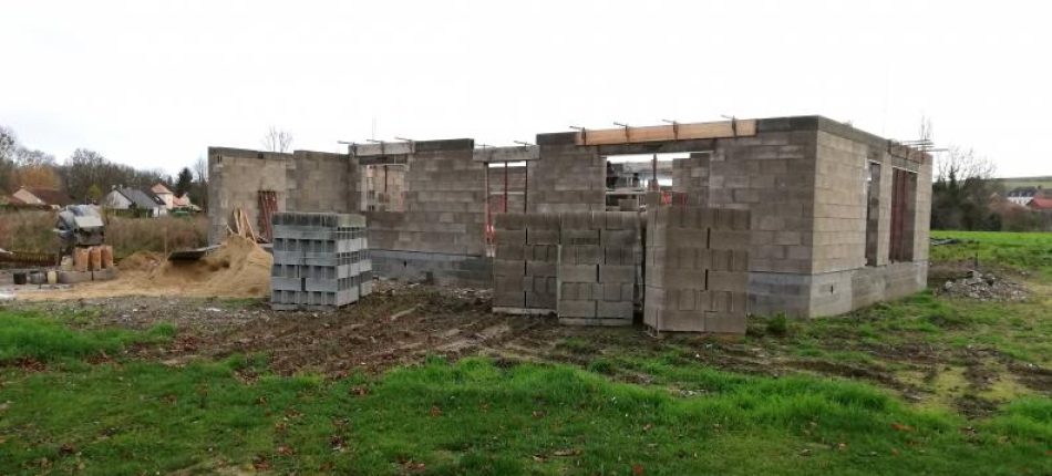 Chantier en cours dans le (80) 